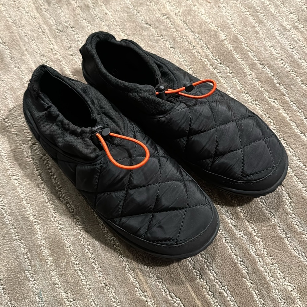 Chaco Ramble Puff Cinch - Size 8